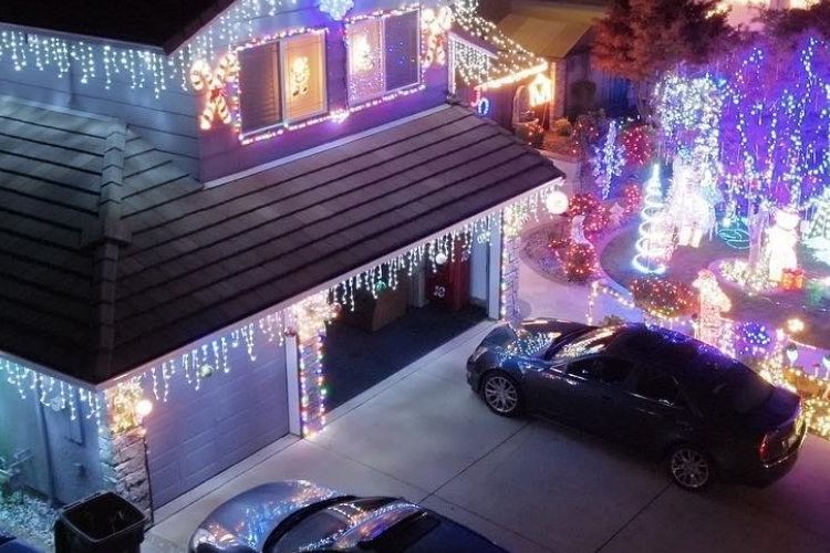 Vacaville Home Christmas lights