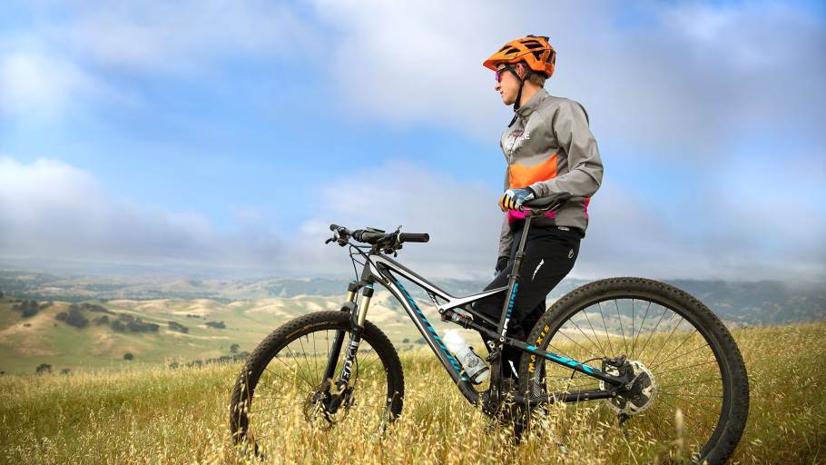 Man on a bike in the Lagoon Valley hills