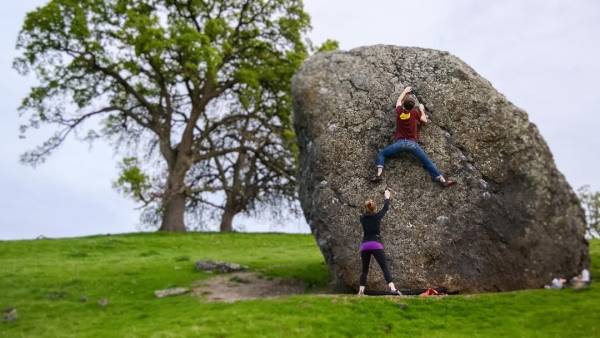 bouldering