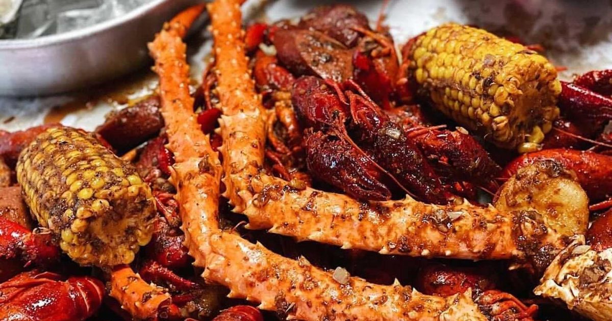 Cajun Crackin Visit Vacaville